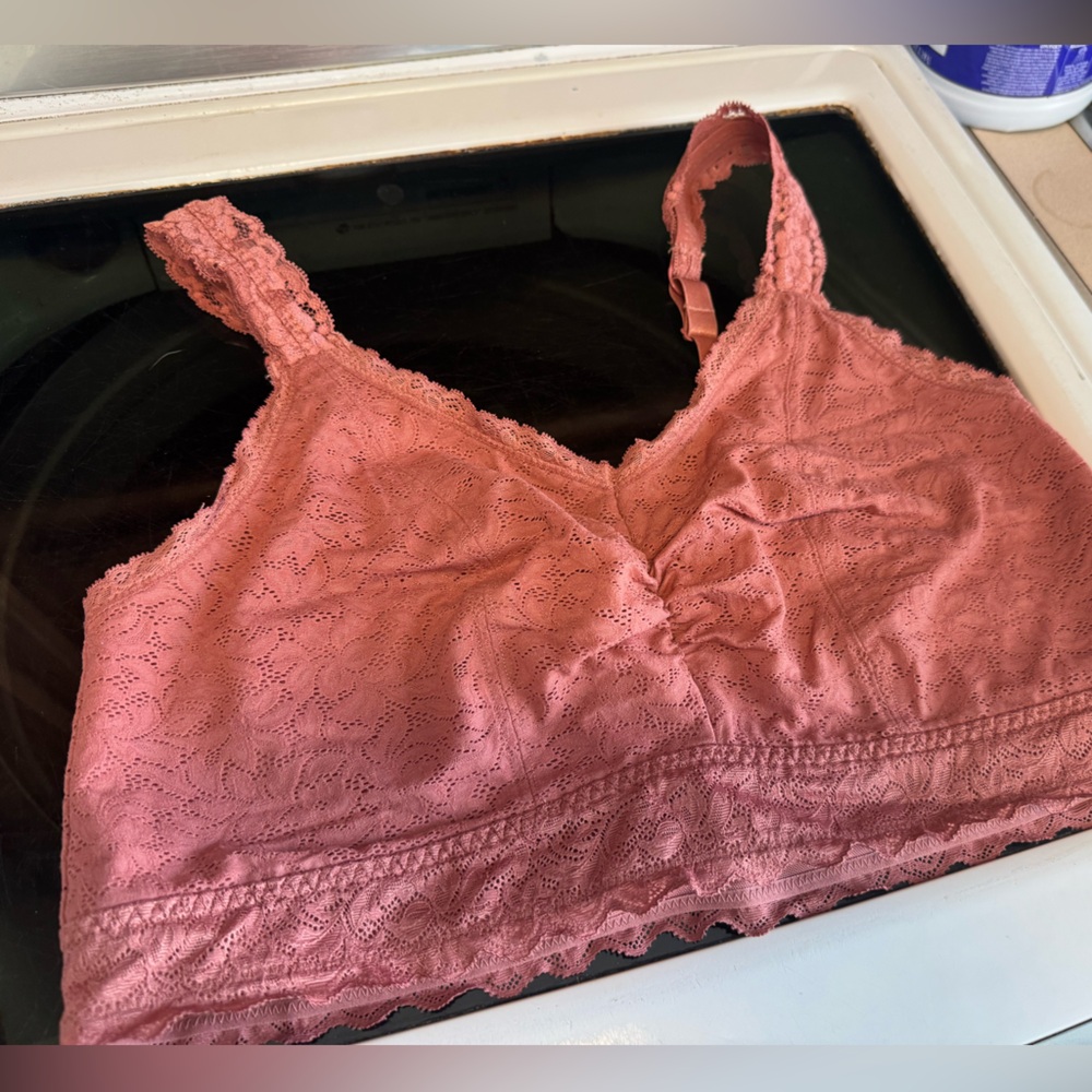 Torrid Curve Dusty Pink size 1 Unpadded Lace Bralette